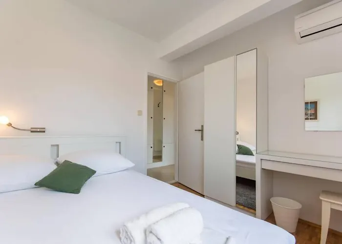Appartement Flora Three Bedroom Near Dubrovnik